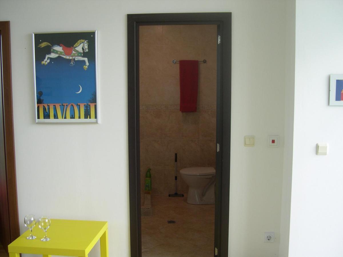 802, Spacy Apm With Sea View. Apartman Primorszko Kültér fotó